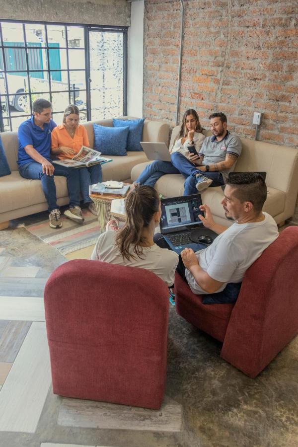 Ventiuna Hotel Y Coliving Pereira Eksteriør bilde