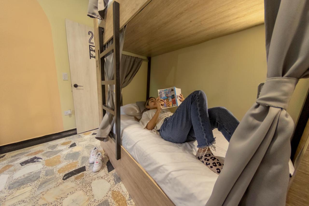 Ventiuna Hotel Y Coliving Pereira Eksteriør bilde